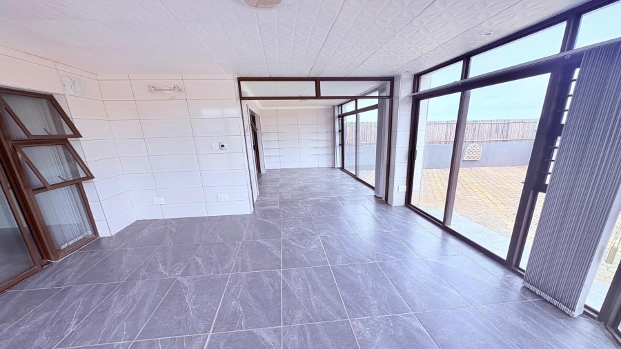 3 Bedroom Property for Sale in Hartenbos Central Western Cape